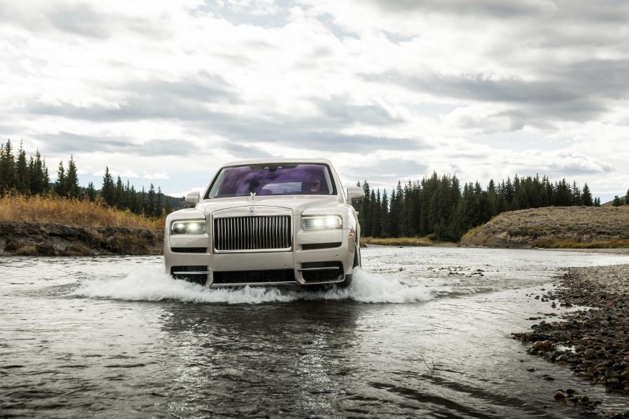  Rolls-Royce Cullinan 2018 года  (NA) (фото 13 из 40)